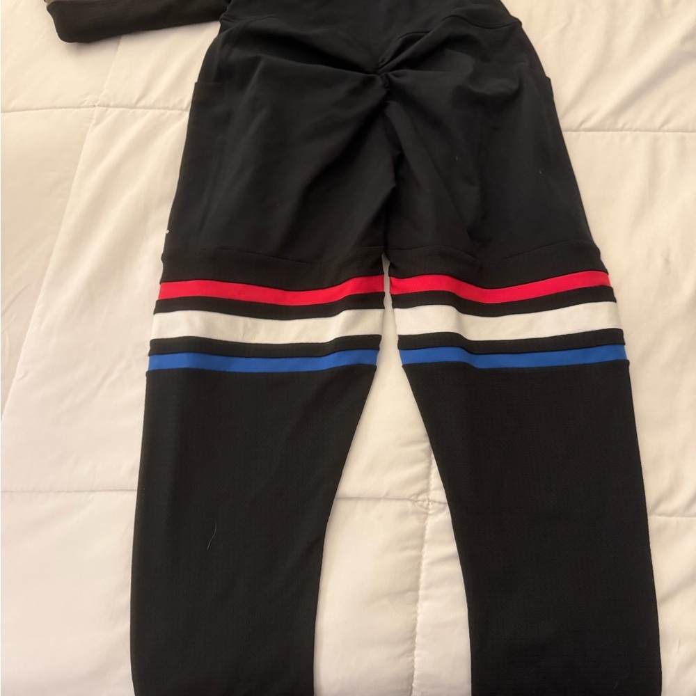 Bombshell Sportswear Leggings with Stripes